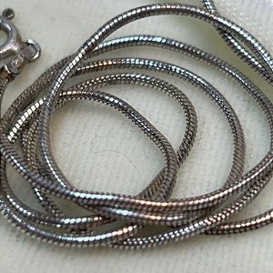 Milor Italy 18 “ sterling silver snake chain. Vintage.